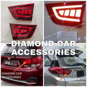 Lampu reflektor pintu bagasi Honda Mobilio 2013-2021 Type F