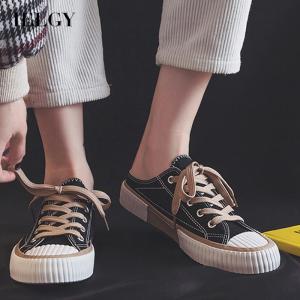 IELGY แฟชั่นของผู้หญิงลื่นบนรองเท้าผ้าใบผลักดันขี้เกียจครึ่ง