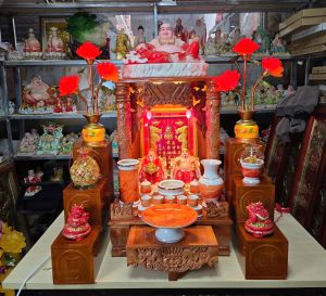 Combo Bộ bàn thờ ngang 48cm trụ gỗ xoan [đá hoa cương màu đỏ]