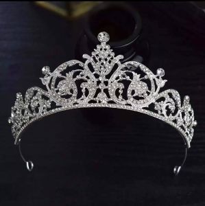 Korean style crown headband princess crown comb rhinestone headdress and girls hair accessories(ready stock)