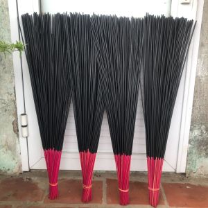 Nhang sào 80 cm Se Tay Thủ Công 100% Nhang Trám Đen Hương Đen Làng Chóa Nguyên Liệu Tự Nhiên An Toàn Sức Khỏe