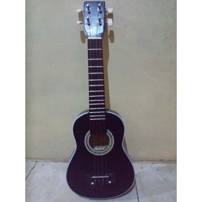 ukulele senar 4 varian dop
