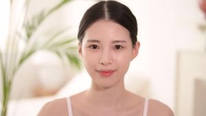 ROUND LAB 1025 Dokdo Cream 2.71 Fl Oz 48-Hour Deep Hydrating Face Moisturizer for Acne-Prone Redness and Sensitive Skin with Ceramide Skin Barrier Repair Face Cream No Fragrance Korean Skin Care 48-Hour Deep Hydrating Face Moisturizer For Acne-P