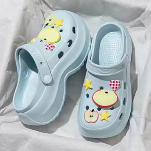 [Free Shipping] Star Apple Clogs Womens Sandals Womens Outdoor Flip-Flops Beach Shoes Home Slippers Womens Closed-Toe Slippers