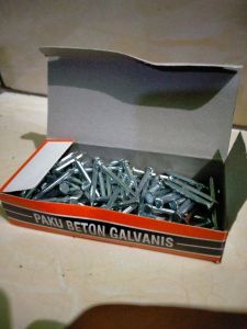 paku beton putih 11/2" (4cm) paku beton 11/2inchi