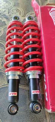 REAR ADJUSTABLE ABSORBER ABSORBER BELAKANG ORIGINAL 100% KYB KAYABA FOR YAMAHA RXZ EX5 DREAM MS1033R MERAH
