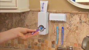 (Free TOOTHBRUSH Holder) WJS LARGE Household Automatic Auto Toothpaste Dispenser Toothpaste Holder with Free TOOTHBRUSH Holder Tooth Brush Holder WHITE RED Free RM 50 VOUCHER