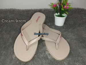 Sandal karet wanita dewasa Glanz Karet Warna Pastel Ukuran 37-41
