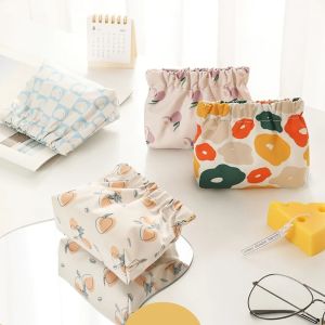 Cosmetics Coin Wire Holder Pouch Bag Portable Earphone Cards Storage Bag Auto Close Organizer Travel Jewelry Bag
