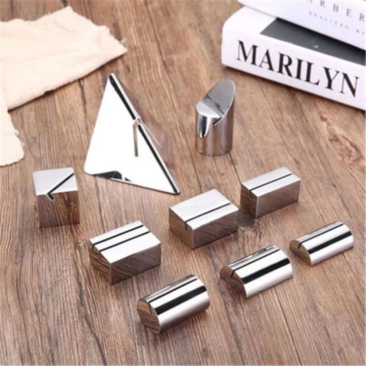 KALLORY 2Pcs Picture Holder Stand Iron Memo Clip For Photos Tabletop Note Organizer 6 4x4 1in