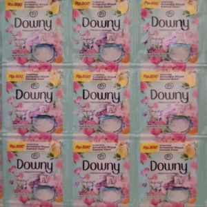 72 SACHET DOWNY PREMIUM PARFUM 500 FRESH BOUQUET (PELEMBUT & PEWANGI PAKAIAN KONSENTRAT)