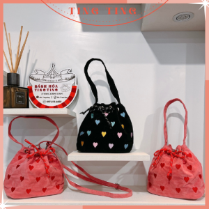 Túi xách da lộn phối dây rút thêu họa tiết trái tim Túi cầm tay màu hồng đen thời trang _ TingTing