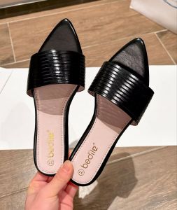 European and American pointed metal flat shoes for women in summer