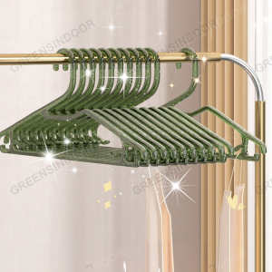 ไม้แขวนกลิตเตอร์รูปห่าน ไม้แขวนเสื้อพลาสติก ประดับกลิตเตอร์คริสตัล สีโปร่งใส กันลื่น สําหรับแขวนเสื้อผ้ามี 4 สี 1แพ็ค 10/30/50ชิ้น ขนาด 42x21cm พร้อมส่ง