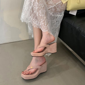 Free Shipping Retro Suede Platform Flip-Flops With A Thick Sole Designed For Women Featuring A Wedge Heel Perfect For Beach Casual Wear And Vacations