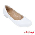 Aerosoft (แอโร่ซอฟ) รองเท้าพยาบาล รองเท้าหนังสีขาว / สีดำ รุ่น CW3433. 