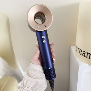 AE Huaqiangbei hair dryer is a high-speed household hair care device that dries quickly is silent and does not damage hair with high power