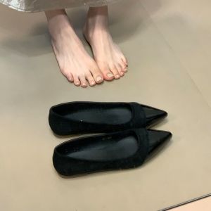 [Free Shipping] Trendy And Versatile Patchwork Flats New Spring Collection Niche Style With A Slightly Elevated Sole Pointed Toe And Chunky Heel Designed For Women