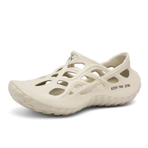 Free Shipping New Soft-Soled Clogs For Men Trendy Summer Outdoor Wear Non-Slip Beach Sandals Hollow And Breathable Toe-Covering Slippers