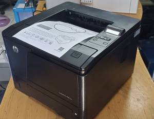 Printer HP Laserjet P400 M401n ขาว-ดำ  พร้อมหมึก  อุปกรณ์ครบ พร้อมใช้งาน