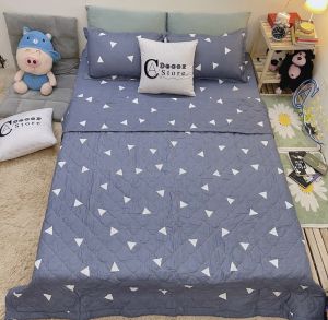 Bộ Chăn Ga Gối Cotton Poly Tam Giác Ghi Chất Liệu Thoáng Mát Kích Cỡ Đa Dạng By. C.A Decor Store