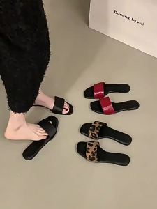 [Free Shipping] First Encounter Season Flat Sandals for Women 2026 Summer Red Suitable for Wearing with Skirts for Vacation and Beach