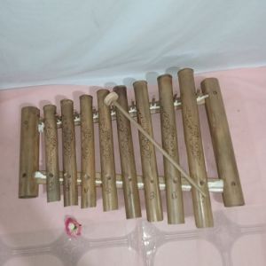 Gambang Bambu Kolintang Bambu Calung Bambu Alat Musik Tradisional dari Bambu Ukuran Besar 8 Nada