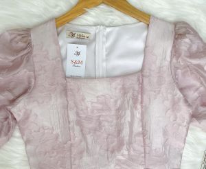 Đầm xòe cổ vuông tay phồng in hoa nổi Misa - MS0255