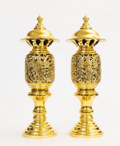 Đèn điện thờ cúng hình trái thơm (Cao 33cm x Rộng 11cm x Nặng 2.2kg/cặp) bằng đồng Thuận Phát bảo hành 5 năm