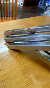 KE GÓC CHỮ L inox GIÁ ĐỠ BÀN THỜGIÁ ĐỠ BÀN HỌC KE GÓC VUÔNG