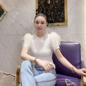 Spring Summer Fashion Streetwear Shoulders Ostrich Feathers T-Shirt Women Tees t shirt Lady Tops