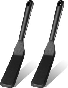 2 Pieces Crepe Spatula Silicone Narrow Skinny Flipper Long Heat Resistant Cooking Pancake Spatula Non Stick for Cooking Egg Burgers Pizza Pancake Steak Omelet(Black)