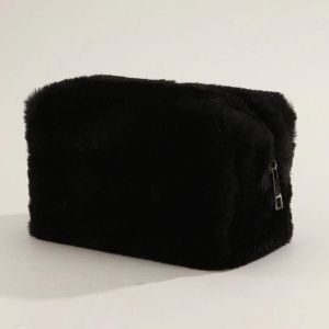 ZHUWNANA จุได้มาก กระเป๋าเครื่องสำอาง แบบพกพาได้ ตุ๊กตาผ้าพลัฌ กระเป๋าเครื่องสำอางแต่งหน้า ทนทานต่อการใช้งาน อุปกรณ์จัดระเบียบสำหรับเดินทาง กระเป๋าเครื่องอาบน้ำ