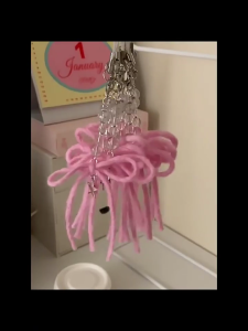 Resin Bowknot Star Bead Keychain Fashionable Colorful Beaded Bag Pendant Elegant Phone Lanyard Accessory for Parties