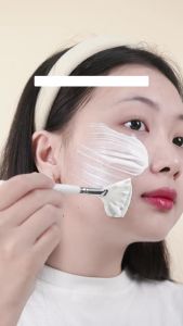 Mặt Nạ Ủ Trắng AHOHWA Tone-Up 500g - Dưỡng Sáng & Đều Màu Da - Kết hợp cùng chiết xuất lô hội cà chua và tổ hợp peptide SRGF H1 Complex giúp nuôi dưỡng và cấp nước sâu cho da mà không gây nhờn rít.