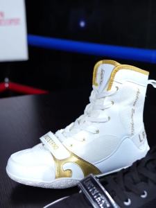 [ Breathable Mesh ] High-Top Boxing Shoes for Men and Women Wrestling Shoes Fighting Shoes Sanda Shoes Training Shoes Combat Shoes Professional Competition Boots