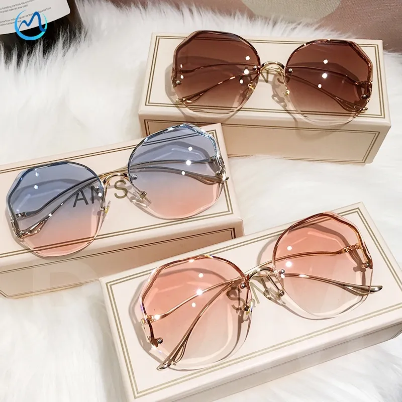 Classic best sale designer sunglasses