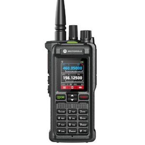 วิทยุสื่อสาร Motorolla GT12 20 วัตต์ กันน้ำและกันฝุ่น IP67 วิทยุเอฟเอ็ม ความจุขนาดใหญ่ 6800mAh ระยะทาง 25กม ชุดหูฟังฟรี (ชุดหูฟังฟรี) กลางแจ้ง/ห้างสรรพสินค้า/โรงเรียน/โรงแรม