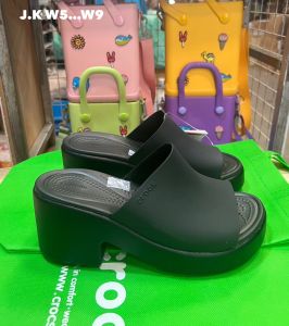 รองเท้า Crocs Brooklyn High Wedge รุ่นเพิ่มสูง 2.3 เหมาะสำหรับผู้หญิง สินค้าเกรด A  มีให้เลือก 4 สี ไสซ์ 36-40 สอบถามสีและไซส์ก่อนที่จะสั่งซื้อ