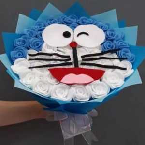 Bucket bunga wisuda kado valentine karakter ukuran L / XL
