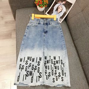 Chân Váy Jean Body Chữ Ombre Màu Loang Lai Rách Sang Chảnh - JMV021461