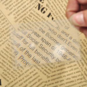 DEGRAD Portable For Reading Newspaper Book Credit Card Shape Magnifying Glass Fresnel Lens Magnifiers Loupe