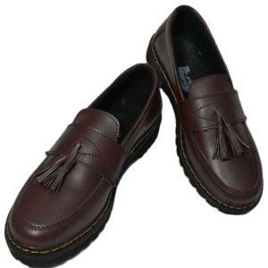sepatu dockmart dokmar coklat ukuran pria wanita kuli imitasi sol karet kuat awet stylis