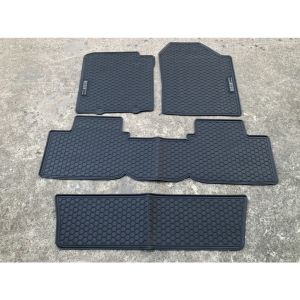 Thảm lót SÀN xe Toyota Avanza/ Veloz Cross 2022- 2025 cao su đúc vân tổ ong không mùidễ vệ sinh