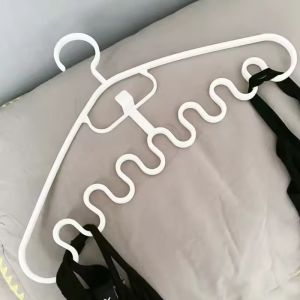 New Wave Pattern Hanger Simple Student Dormitory Storage Clothing Artifact Non Marking Anti Slip Multi Functional Hangers