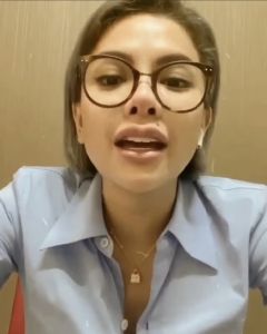 Kalung Titanium Lapis Emas 18k ANTI KARAT: Aksesoris Perhiasan Wanita Mewah