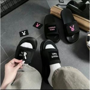 Dép Quai Ngang Nữ Nơ Rabit Town. Kèm Logo Xinh Xắn Dép Đế Cao 4cm Mẫu Hot 2025 - Dép Quai Ngang Nữ