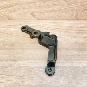 Pad trước Vario/Click/Vision đĩa 260/267mm xài heo 4 Pis màu đen
