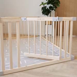 Wander Mats Baby Playpen Play Yard with Door Made of Solid Pine Wood W200cm x D140cm x H61cm Quick Easy Assemble with Snap-On Connectors