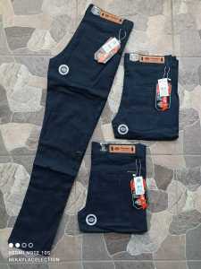 Celana Chino Hitam Panjang Pria Distro Premium
